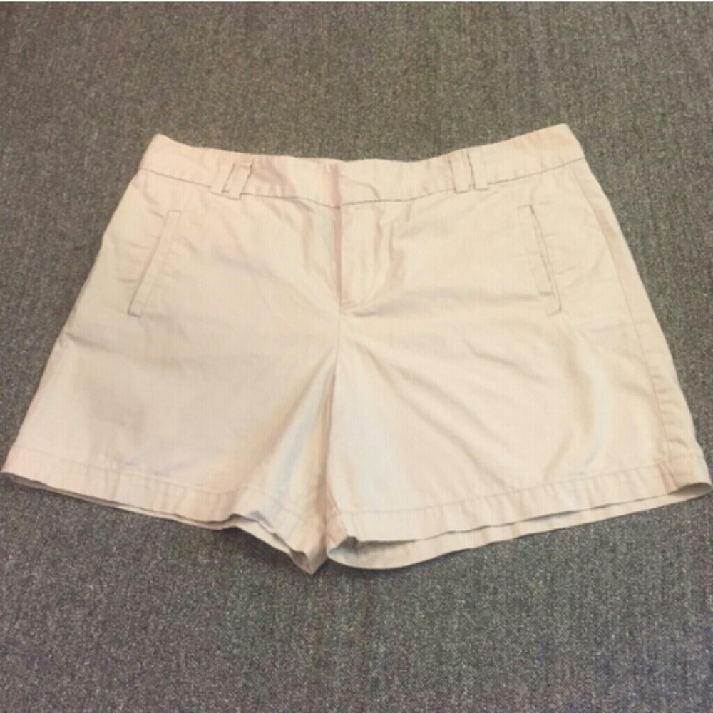 ANN TAYLOR "loft" Khaki shorts